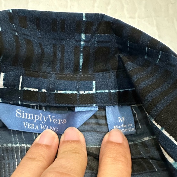 Womens VERA WANG: SIMPLY VERA  Blouse - Picture 4 of 6